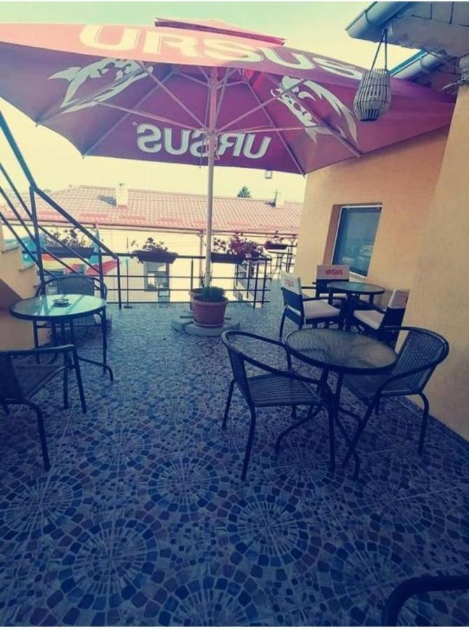 Pensiunea Pelican Tulcea Exterior photo